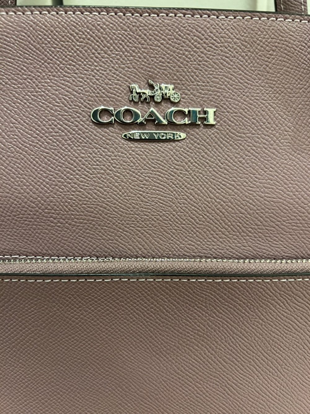Coach (NWT) Station Tote in Jasmine - Picture 4 of 17